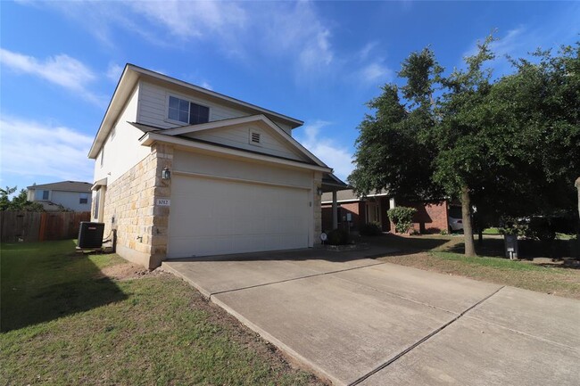 Building Photo - 1012 Gentry Dr