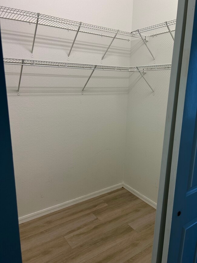 Building Photo - 259 Glen Eagle Cir