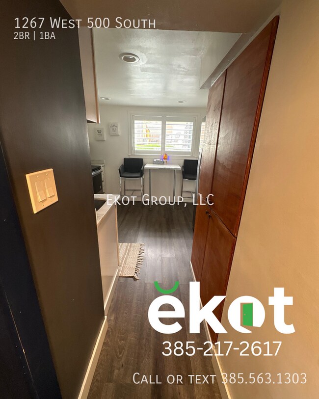 Building Photo - 1267 W 500 S