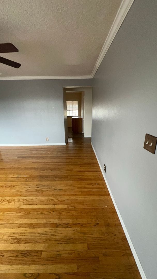 Building Photo - NE HEIGHTS 3 Bedroom 1 Bath