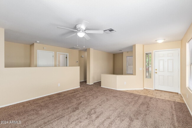 Building Photo - 15005 W Ventura St