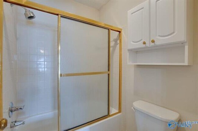Building Photo - 313 Kensington Ct SW