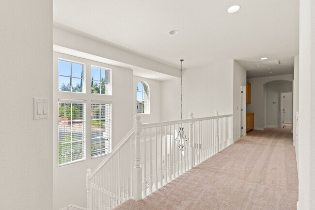 Building Photo - 3311 Montevideo Dr