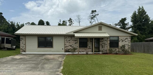 Primary Photo - 4008 E 12th Ct