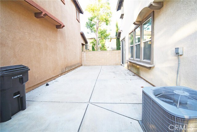 Building Photo - 8542 Cava Dr
