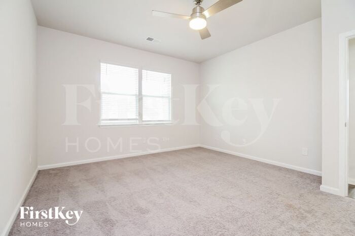 Building Photo - 457 Yoshino Cherry Dr