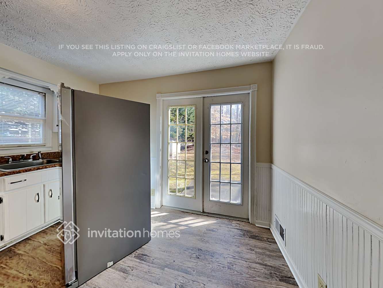 Building Photo - 6512 Cox Dr