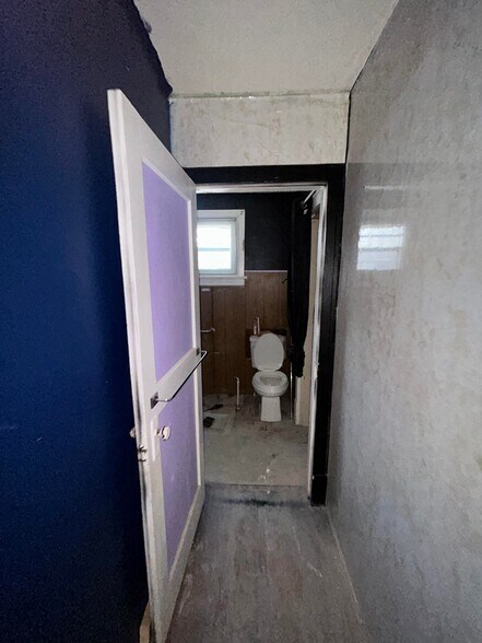 Building Photo - 1338 Gregan Pl