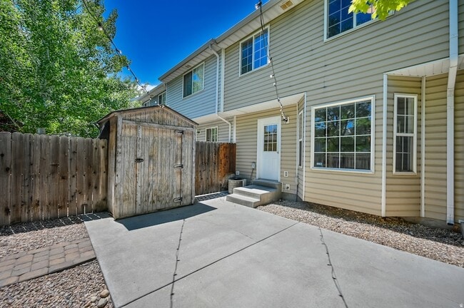 Building Photo - 1799 W 1110 N