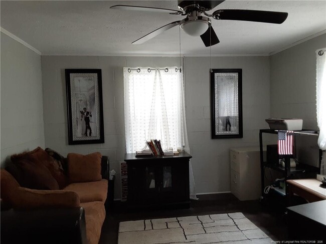 Building Photo - 1508 Gillespie St