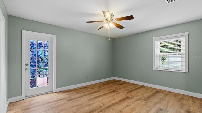 Building Photo - 5304 Rosecrest Cir