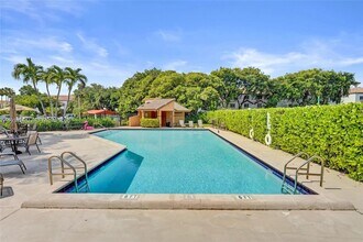 Building Photo - 701 NW 19th St