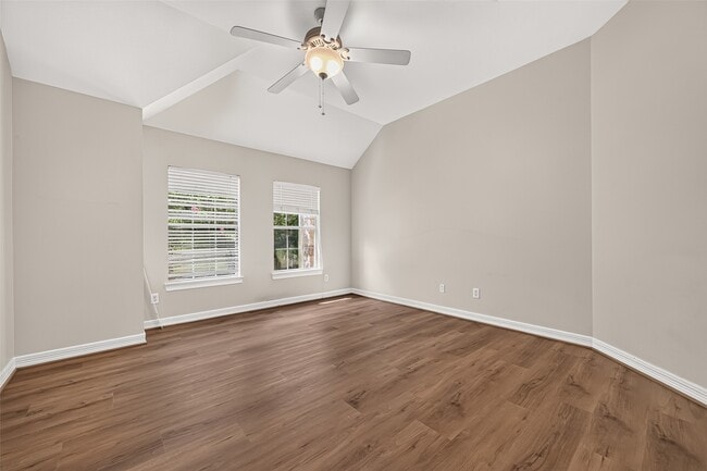 Building Photo - 1715 Lake Quitman Dr
