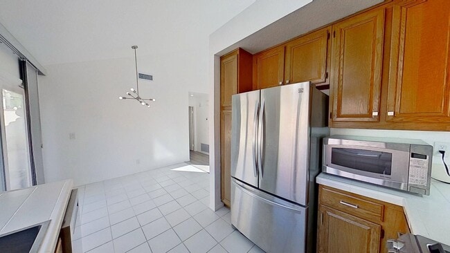 Building Photo - 11 Via Bellorita: Charming 2 Bed 2 Bath Ho...