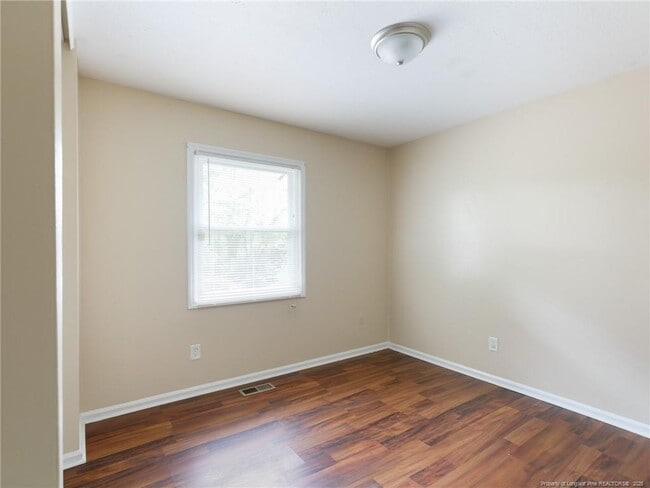 Building Photo - 308 McFadyen Dr