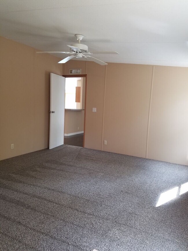 Building Photo - 1726 NW 119th Ct