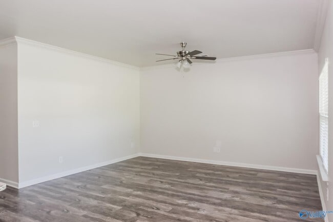 Building Photo - 14853 Norfleet Dr