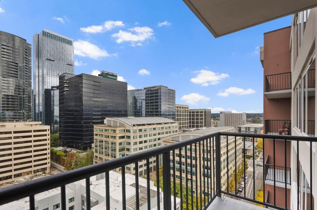 Building Photo - Luxurious Urban Bellevue Living