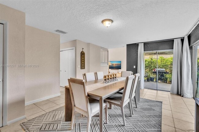 Building Photo - 1718 NW 97th Ave