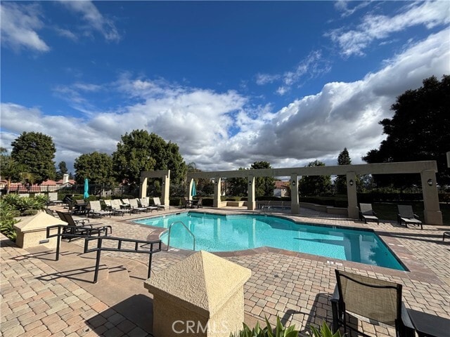 Building Photo - 69 Giotto