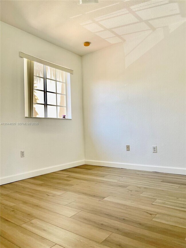 Building Photo - 21477 SW 85th Psge