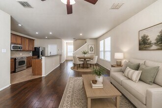Building Photo - 7416 Coronado Ave
