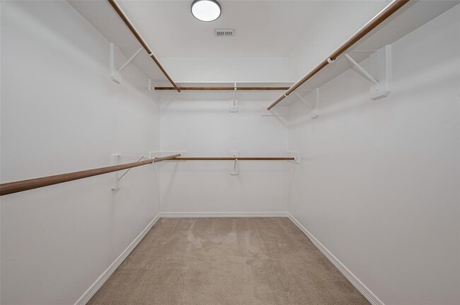 Building Photo - 4160 Greystone Way