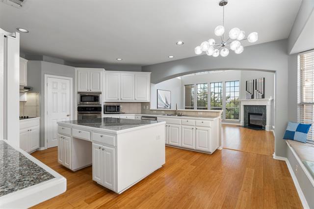 Building Photo - 5701 Chippewa Trail