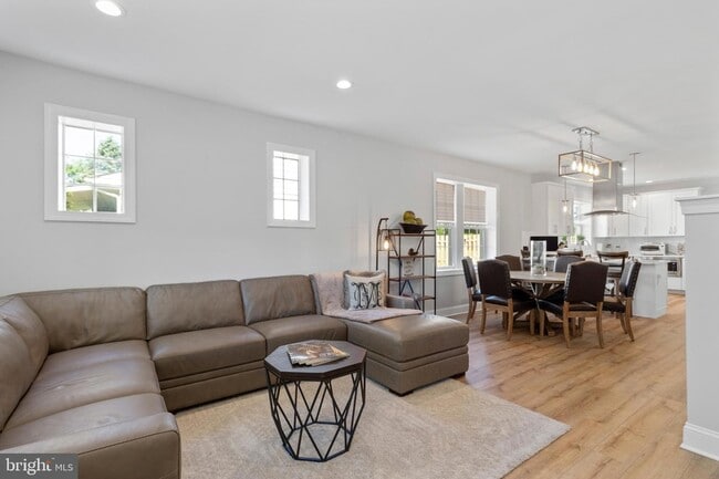 Building Photo - 528 Lower E Valley Forge Rd