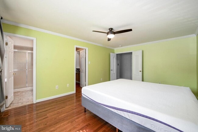 Building Photo - 723 Kings Croft Dr
