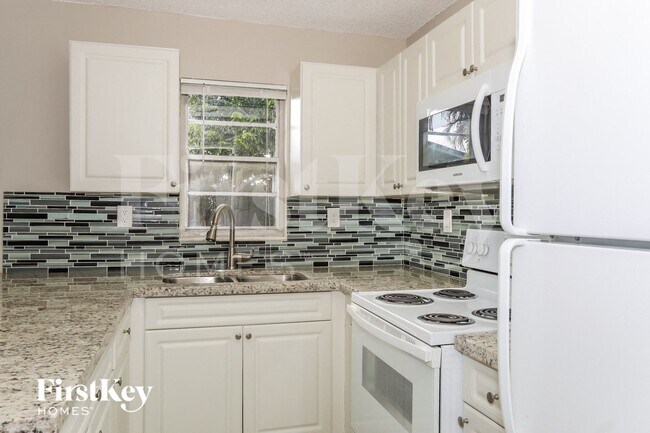 Building Photo - 14971 SW 304th St