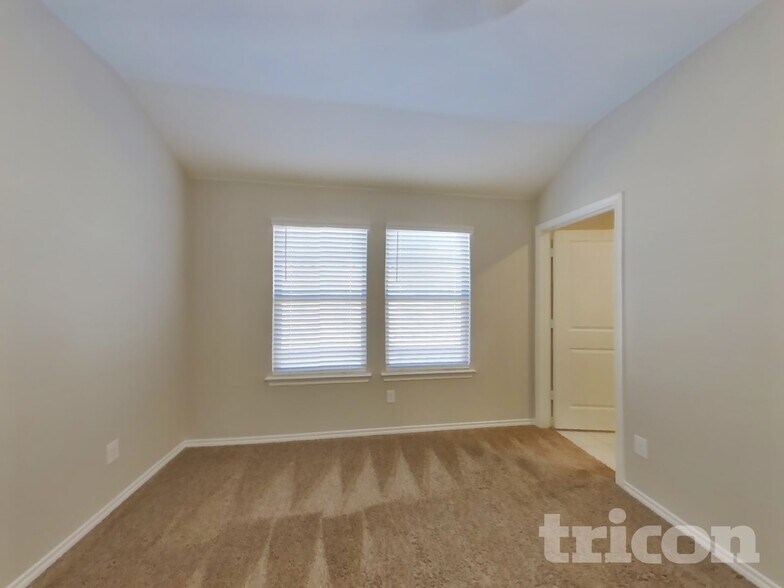 Building Photo - 3612 Skelton St