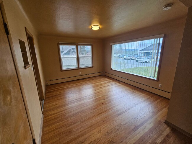 Building Photo - Beautiful Home in Spokane Valley