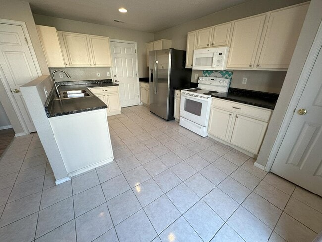 Building Photo - 8181 S Laredo Ct