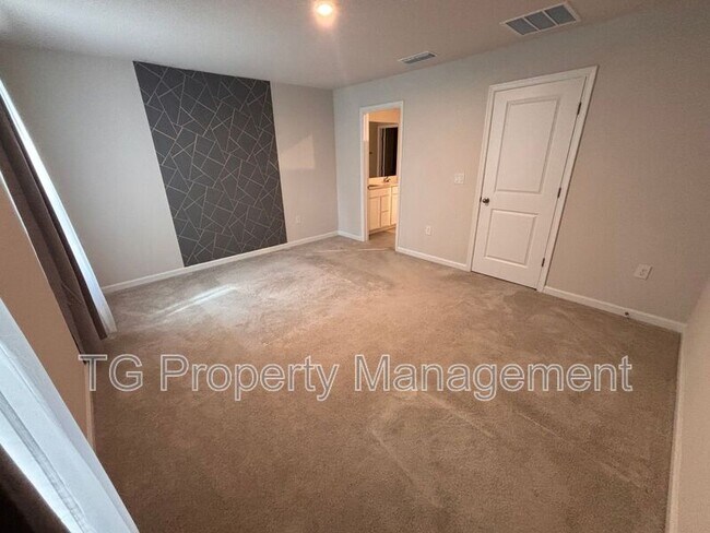 Building Photo - 2512 Sadler Trce Wy