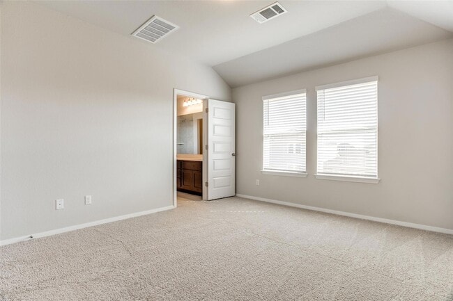 Building Photo - 140 Living Reef Dr