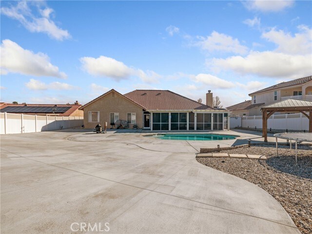 Building Photo - 14096 Branding Iron Dr