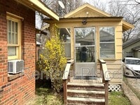 Building Photo - 517 S 40th W Ave