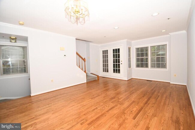 Building Photo - 601 N Tazewell St