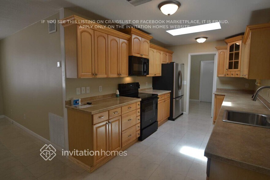 Building Photo - 1137 Pheasant Cir