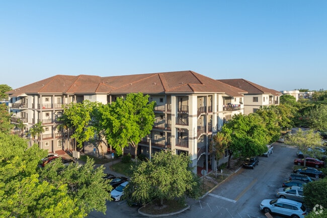 Primary - Riverside Villas at Coral Springs