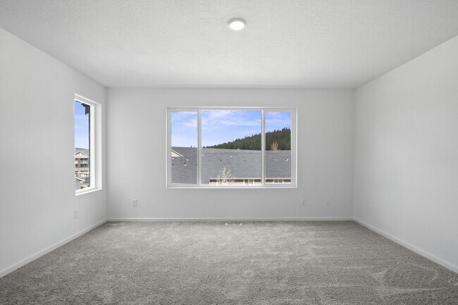 Building Photo - 2025 Built 3 Bedroom 2.5 Bath Liberty Lake home like new
