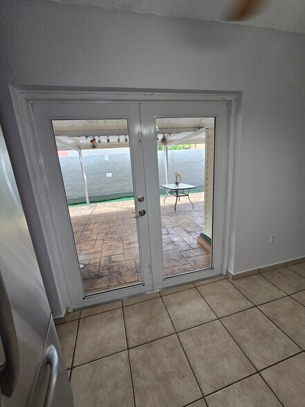 Building Photo - 2270 W 54th Pl