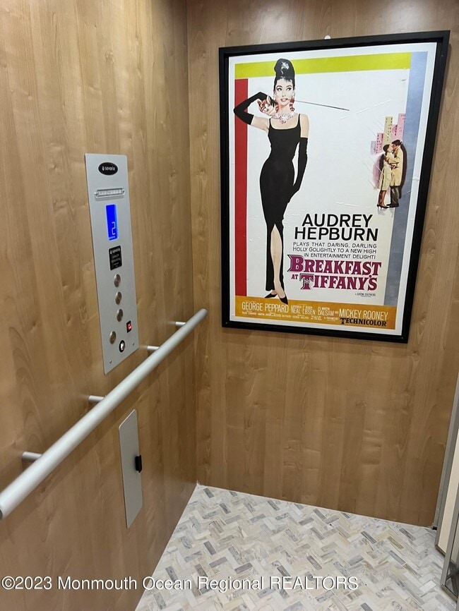 Building Photo - 141 Osborne Ave