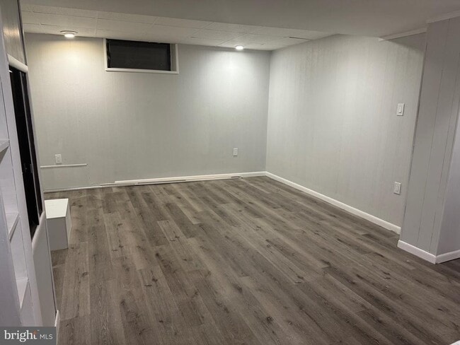 Building Photo - 399 Sunset Rd