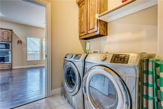 Building Photo - 10601 Troutt Dr