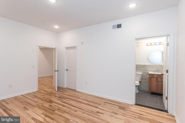 Building Photo - 315 N Preston St