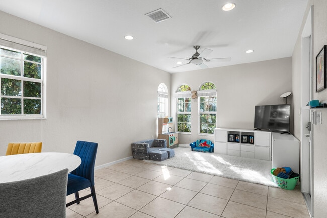 Building Photo - 16169 Poppy Seed Cir