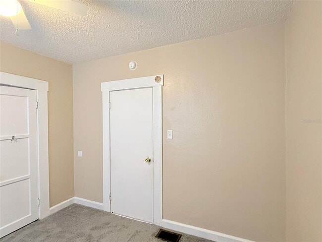 Building Photo - 2609 4th St S