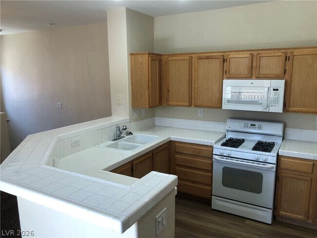 Building Photo - 10220 Delray Beach Ave